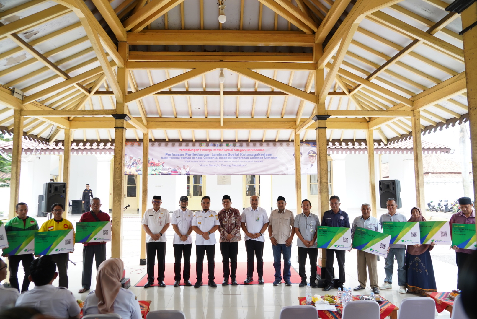 Perluas Jaminan Sosial, Pemkot Cilegon Beri Ratusan Pekerja Non Formal BPJS Ketenagakerjaan