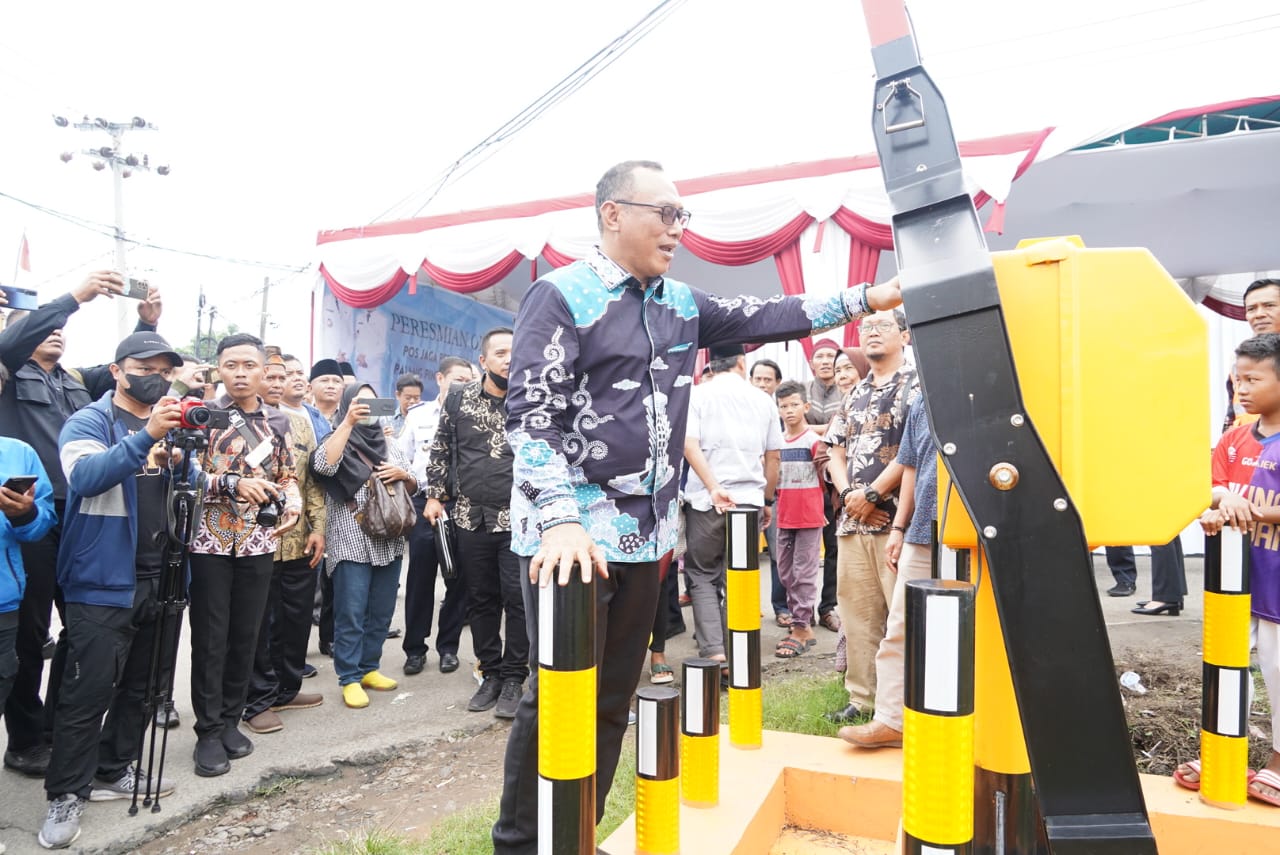 Minimalisir Kecelakaan, Walikota Cilegon Resmikan 4 Palang Pintu Kereta