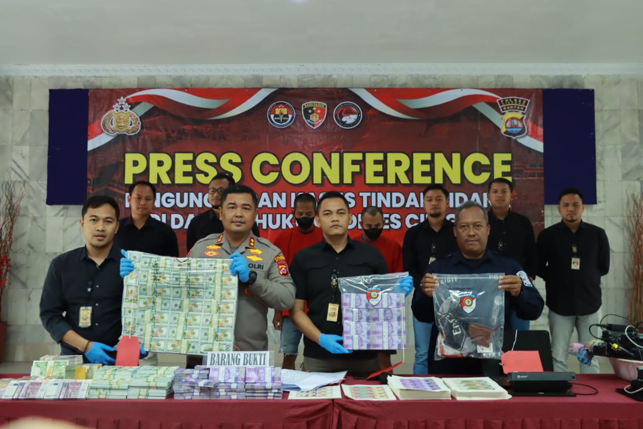 Capai Rp 10 Miliar, Sindikat Pengedar Uang Palsu Dibekuk Polisi