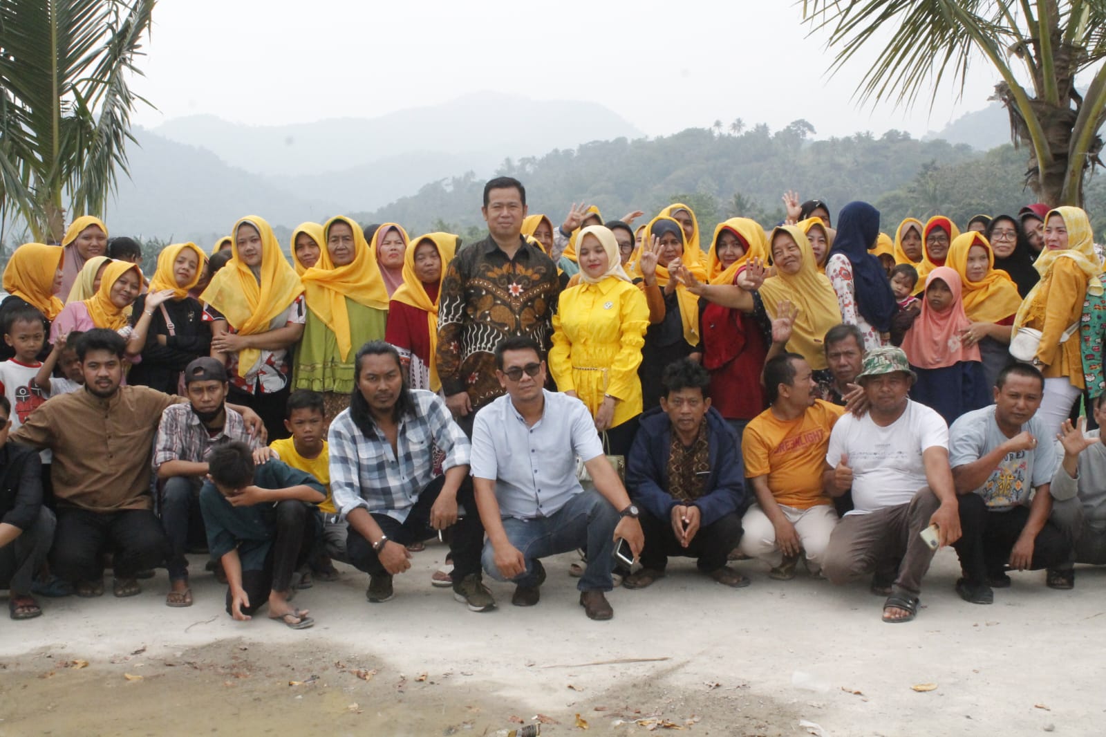 Siap Perjuangkan Aspirasi Masyarakat Cilegon, Nurbaiti Bacaleg Milenial Minta Doa Restu