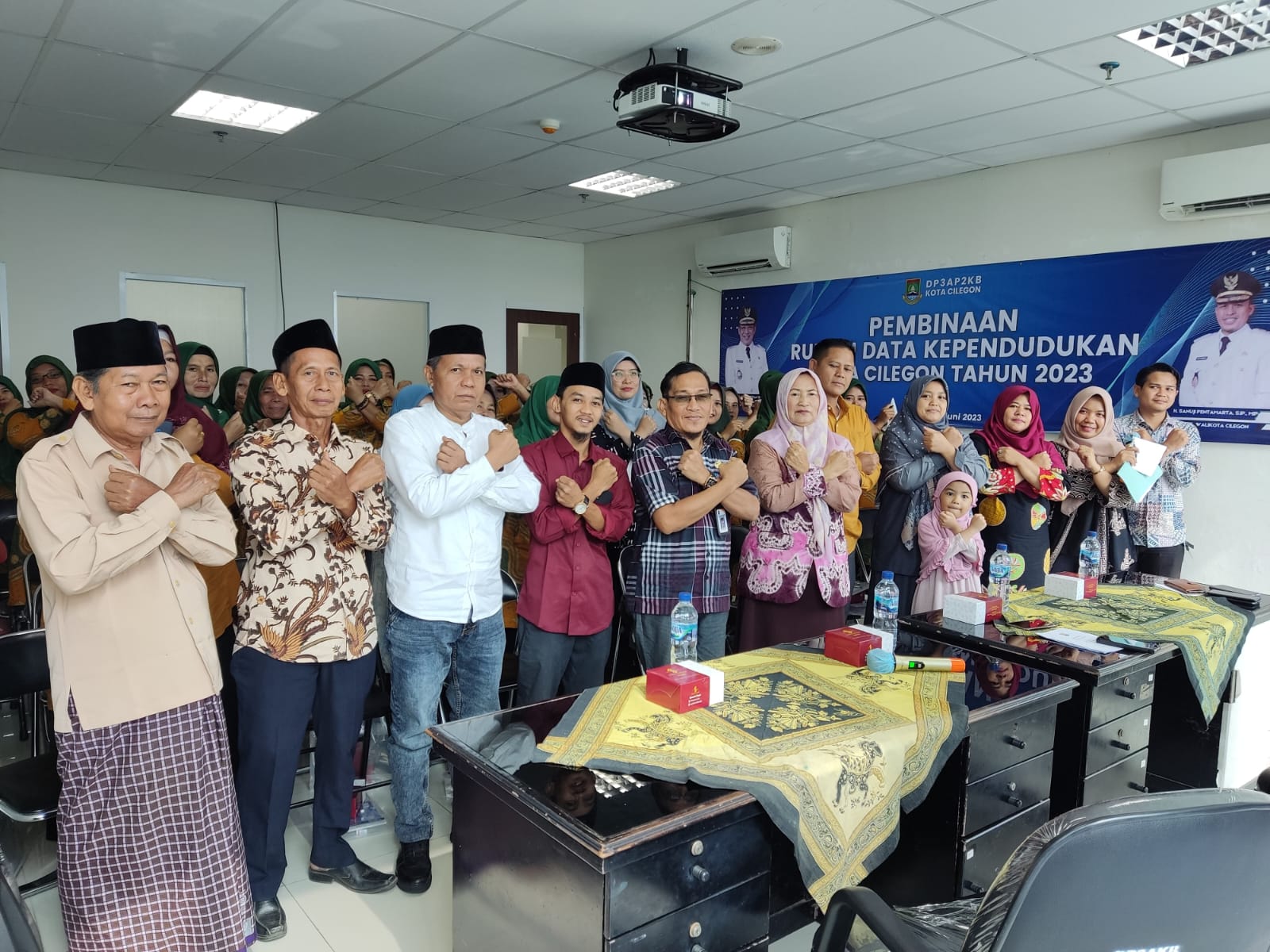 Maksimalkan Rumah Data Kependudukan, DP3AP2KB Kota Cilegon Lakukan Pembinaan