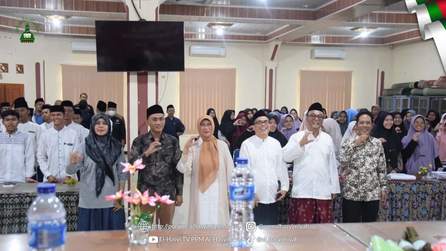 Kesbangpol Cilegon Ajak Santri Tidak Golput di Pemilu 2024