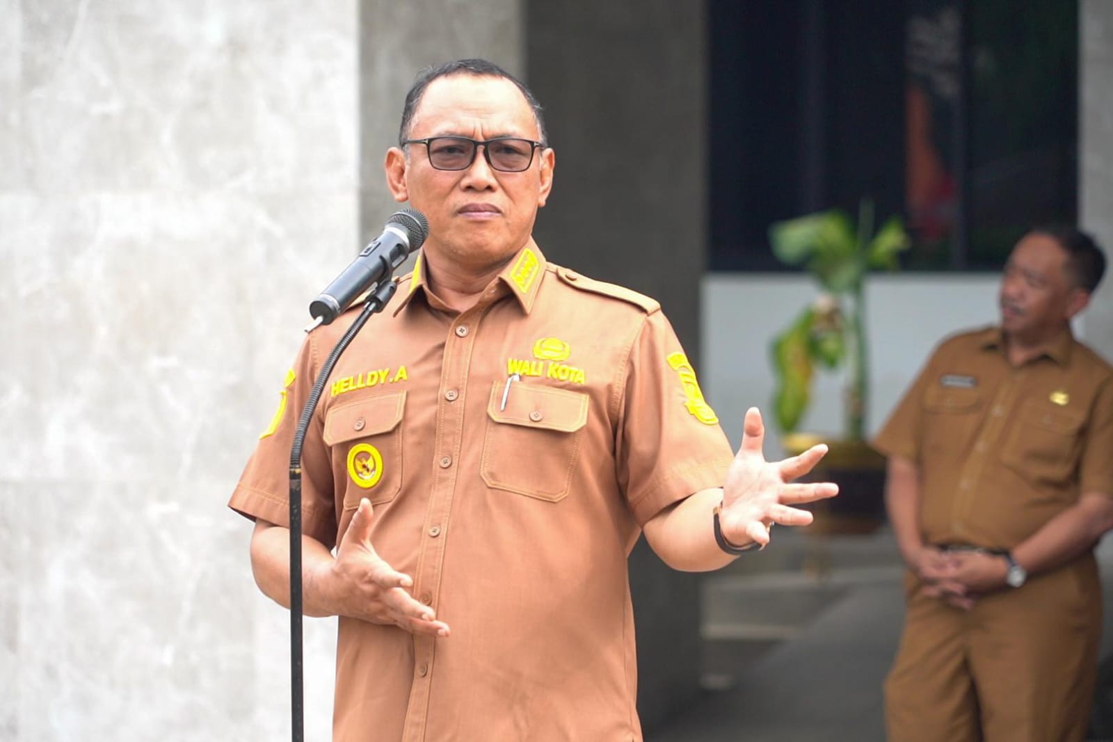 Pimpin Apel Pagi di Awal Tahun, Helldy Minta Jaga Kondusifitas di Tahun Politik