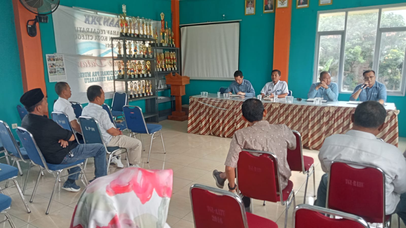Merasa Diabaikan, Warga Tegal Ratu Audiensi Dengan PT Krakatau Posco