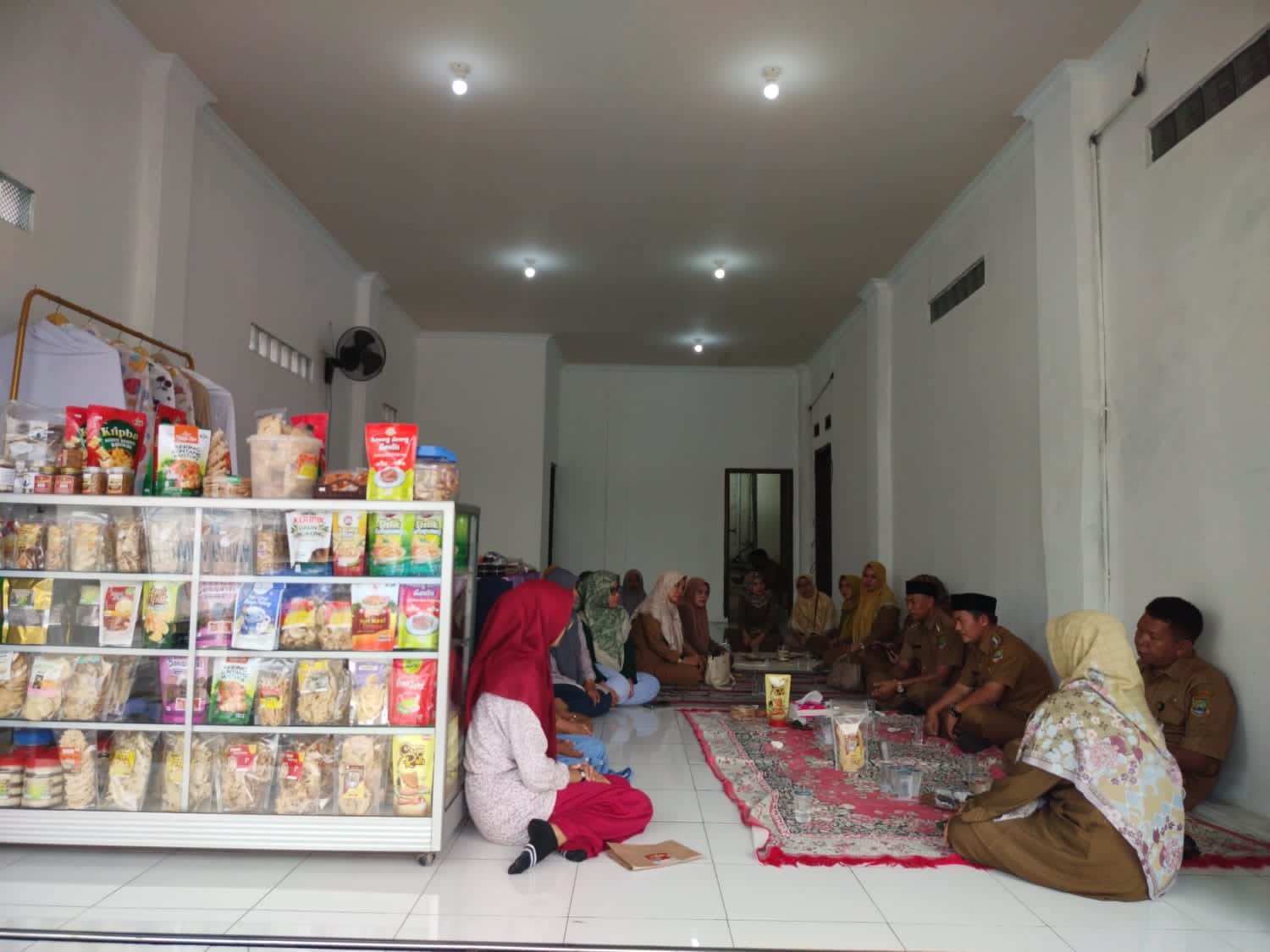 Kecamatan Citangkil Sediakan Outlet, Camat Ajak Staf Gunakan Prodak UMKM