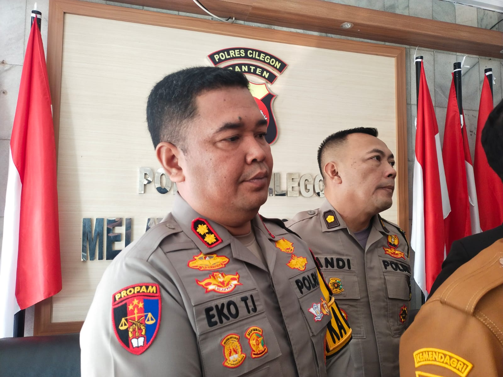 Viral Video Aksi Calo Tiket di Pelabuhan Merak, Begini Respon Polres Cilegon
