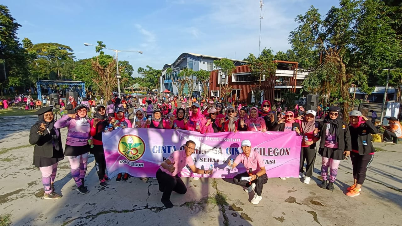 PERWOSI Cilegon Gelar Senam Massal dan Promosikan Air Mineral “Ci Legon”