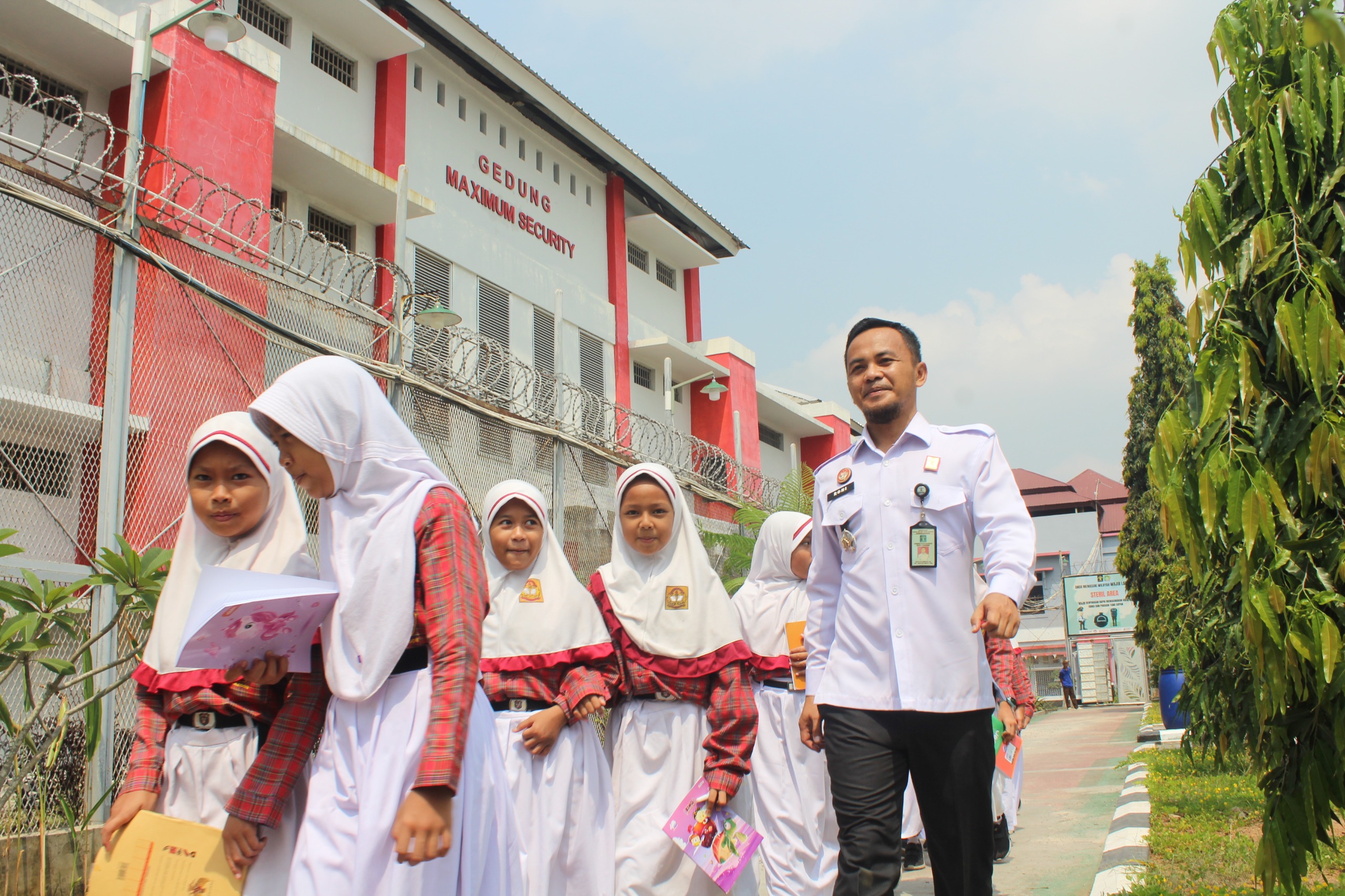 Lapas Cilegon Terima Kunjungan Siswa, Edukasi Pancasila dan Kesehatan