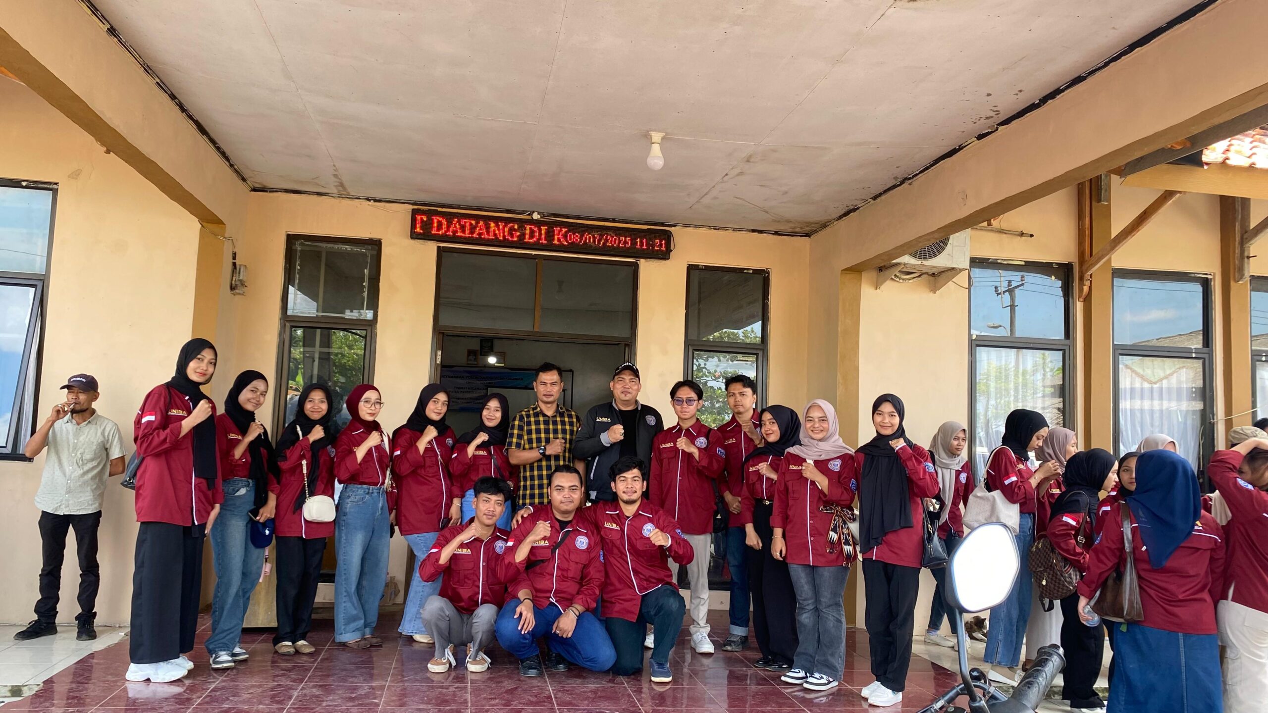 Disambut Baik Perangkat Desa Cikuya Pandeglang, Kelompok 44 KKM Uniba Siap Berperan Aktif