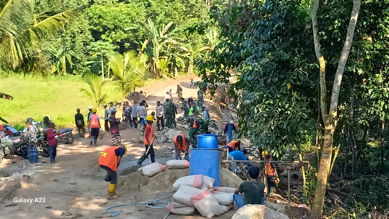 Hari Kedua TMMD ke-125 Tahun 2025, Kodim 0623/Cilegon Lanjutkan Pengerjaan Fisik