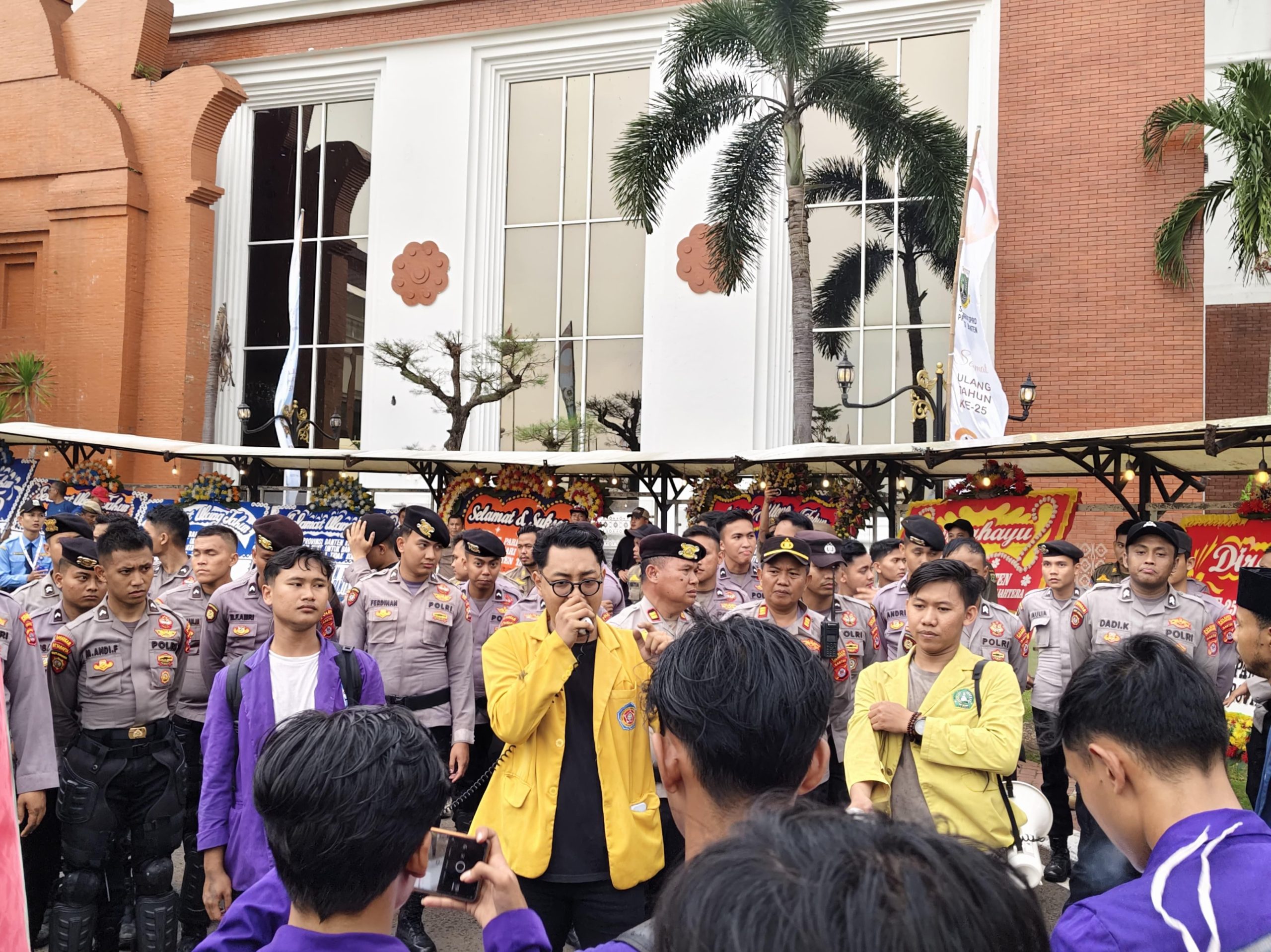 Refleksi HUT ke 25 Banten, BEM Nusantara Suarakan Isu Pendidikan dan Keadilan Sosial