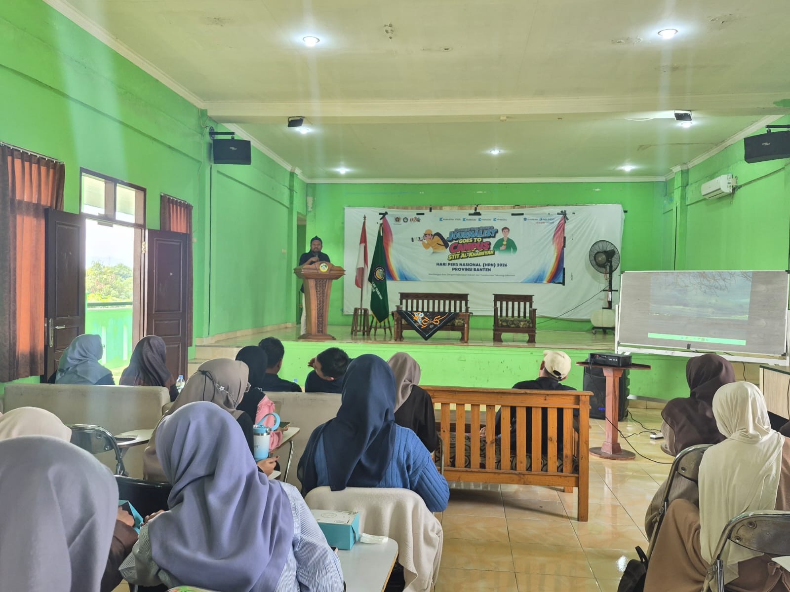 Tumbuhkan Semangat Jurnalistik, PWI Cilegon Goes to Campus