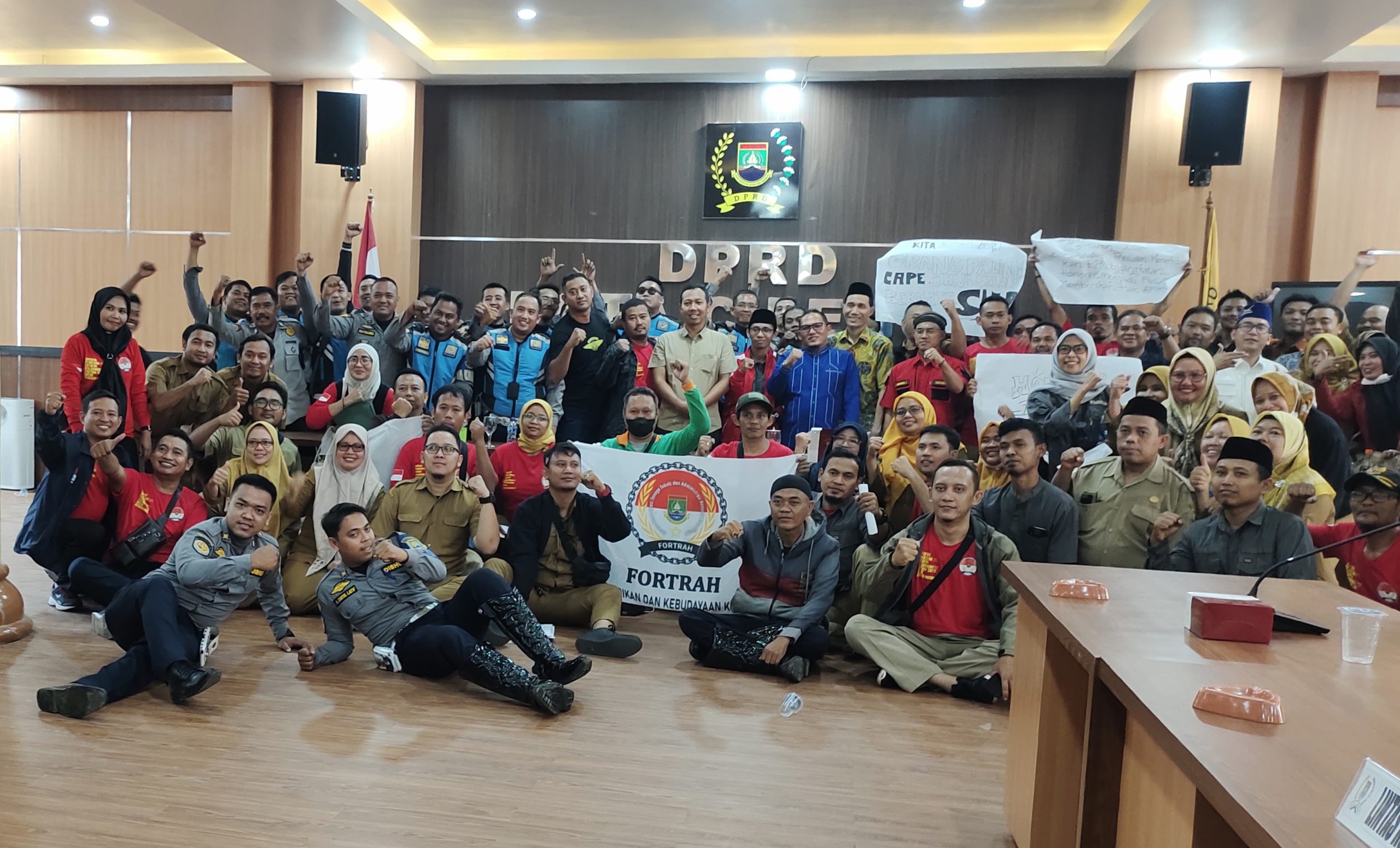 Pemkot Cilegon Dituding Tak Serius Perjuangkan Nasib Honorer Teknis dan Administrasi