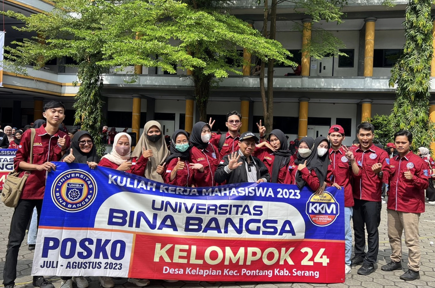 Dilepas Rektor, Kelompok KKM 24 Uniba Desa Kelapian Siap Mengabdi Untuk Masyarakat