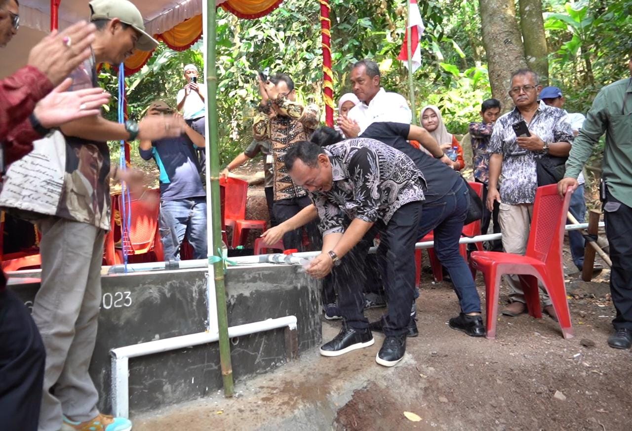 Sumur Bor Diresmikan, Ratusan Kepala Keluarga di Gerem Cupas Kulon Teraliri Air Bersih