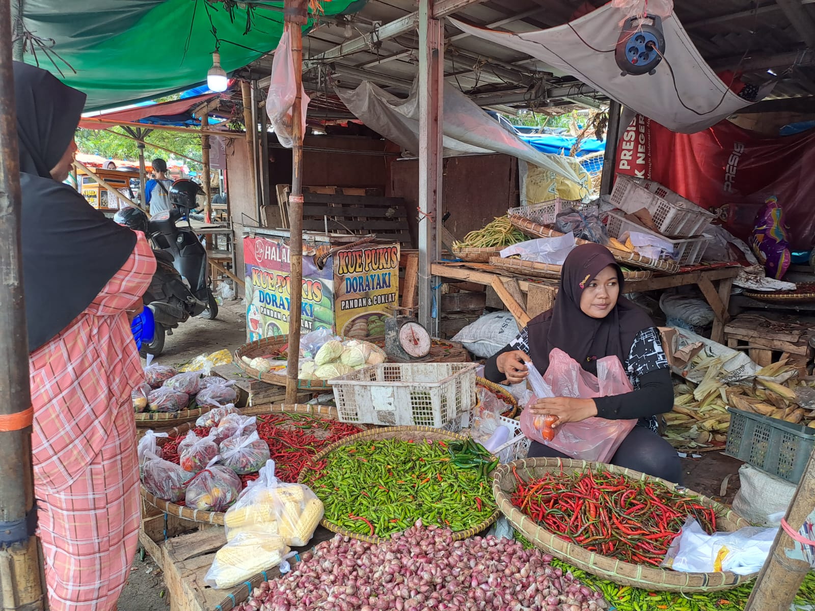 Awal Tahun 2024, Harga Cabai di Pasar Kranggot Semakin Pedas
