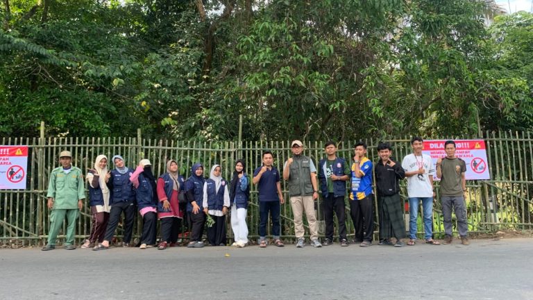 KKB Padasuka STIT Ad-Da’wah Lebak, dari Literasi Hingga Bangun Pagar Bambu