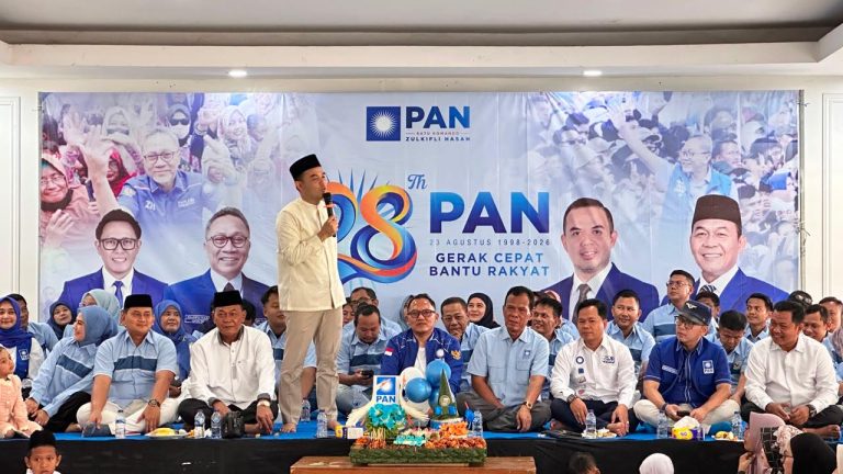 HUT PAN ke 28 Tahun, DPD PAN Cilegon Santuni Ratusan Anak Yatim dan Bagikan Durian Gratis 