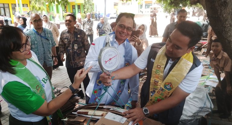 Program KOLASE Diperluas ke 120 Sekolah di Cilegon, Sampah Dipilah dari Lingkungan Pendidikan