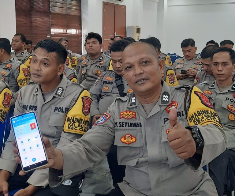 Disdukcapil Cilegon Datangi Polres, Ratusan Personel Aktifkan Identitas Digital