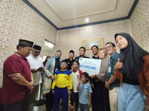 Wali Kota Robinsar Serahkan Santunan JKM kepada Ahli Waris Ojol, Pemkot Cilegon Perkuat Perlindungan Pekerja Rentan